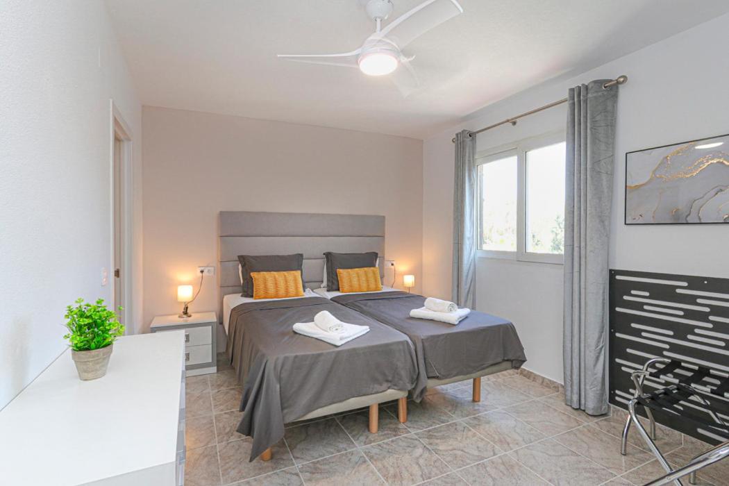 Presidential Suite Villamartin Plaza Av Brisas 67 Alicante Dış mekan fotoğraf