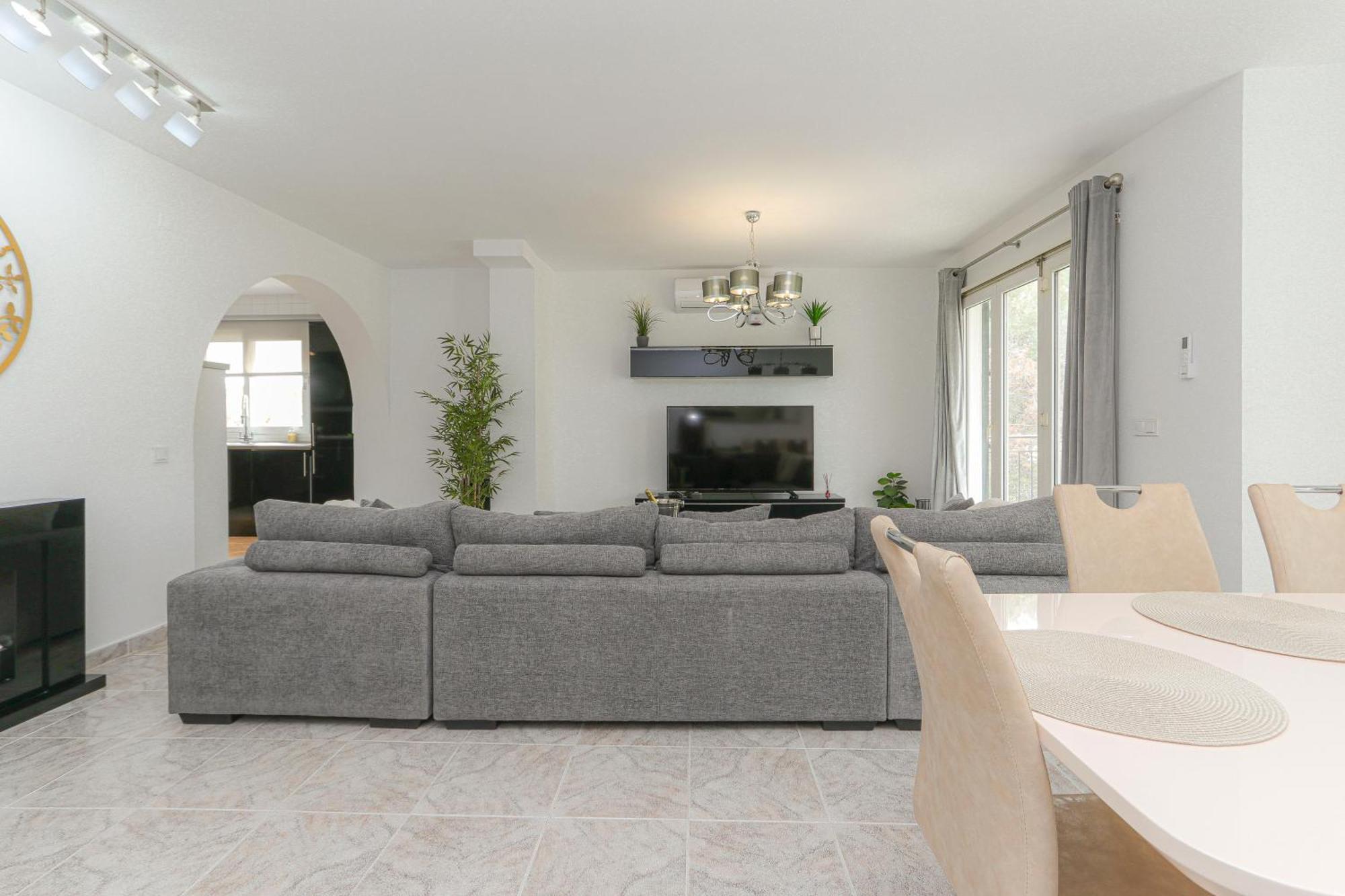 Presidential Suite Villamartin Plaza Av Brisas 67 Alicante Dış mekan fotoğraf